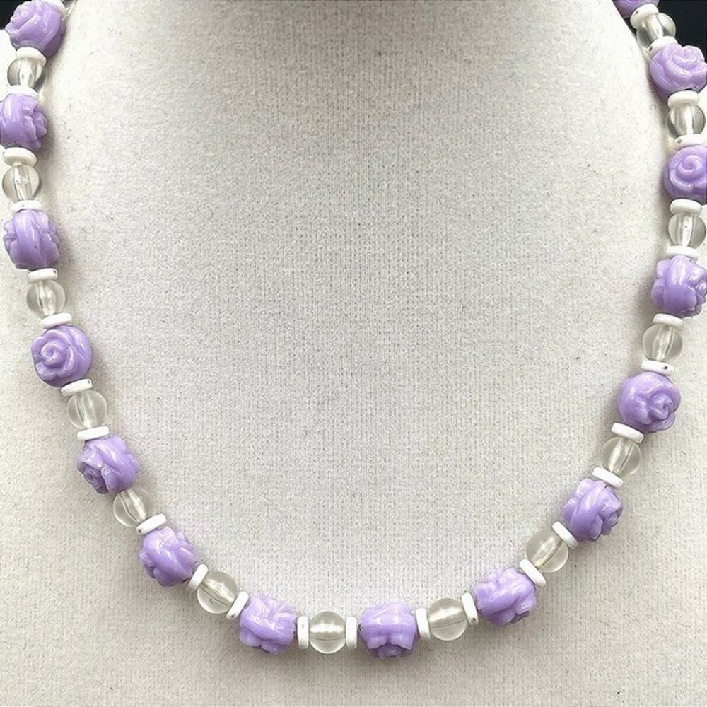 Vintage 1970s Fashion Purple Rose Shaped & Clear Plastic Beaded Lobster Necklace